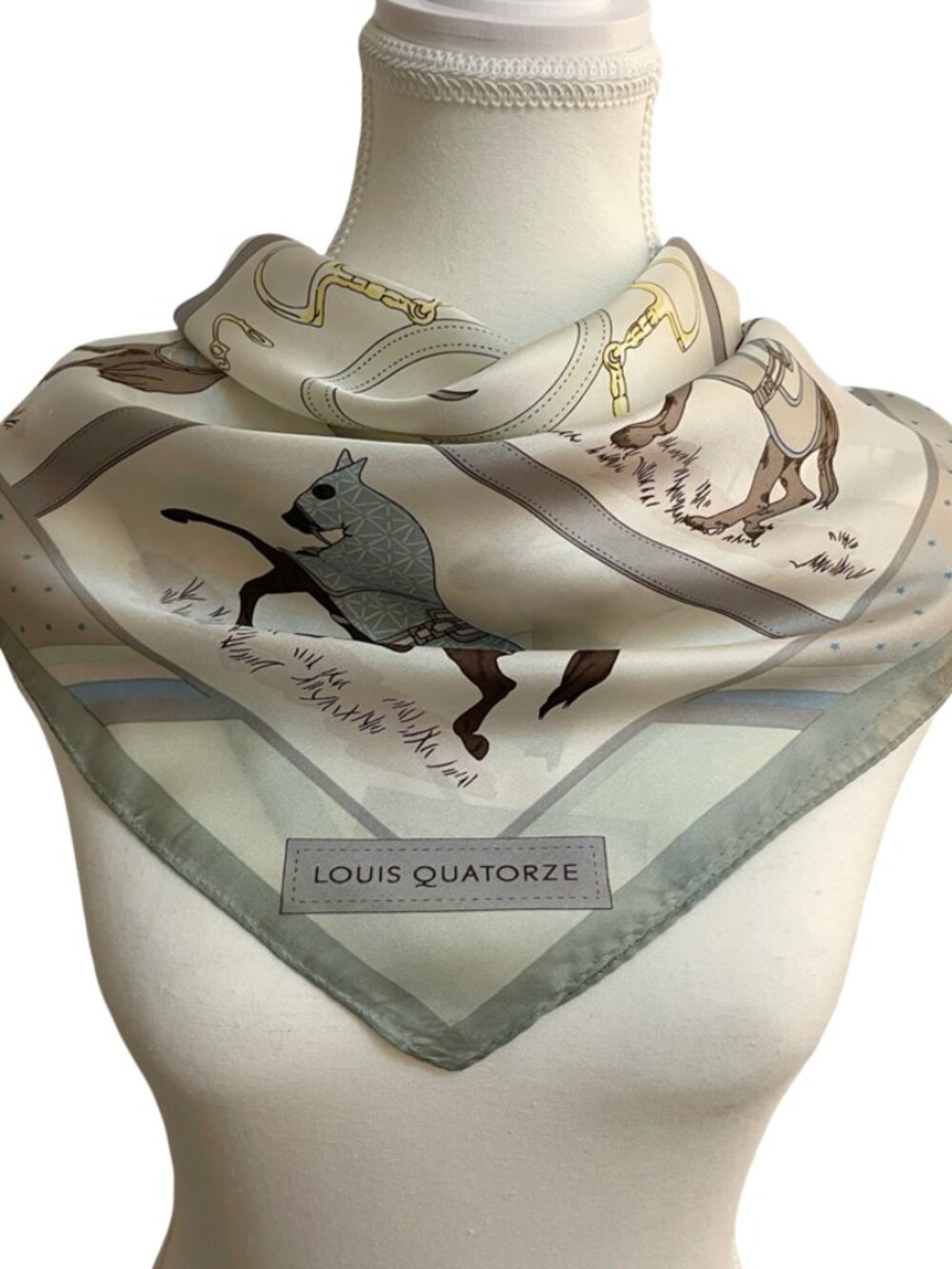 Louis Quatorze 100% Silk Horse Equestrian Scarf NWT Made in Korea 26 x 26